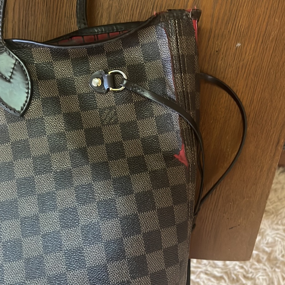 Louis Vuitton Brown Checkered Shoulder Bag - Picture 6 of 13